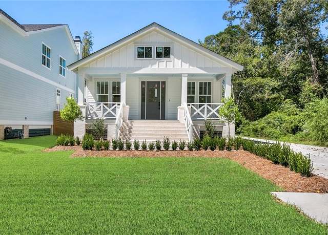Property at 728 Adair St, Mandeville, LA 70448, 4 beds, 2.5 baths