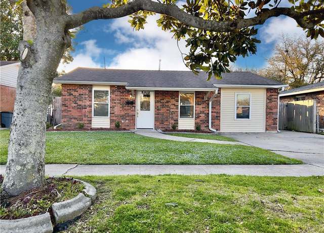 Property at 4133 E Loyola Dr, Kenner, LA 70065, 3 beds, 2 baths