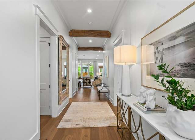 Property at 5072 Twin River Pl, Covington, LA 70433, 4 beds, 3 baths