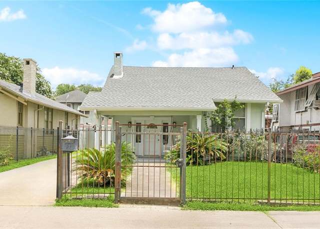 Property at 2831 Calhoun St, New Orleans, LA 70118, 4 beds, 3 baths