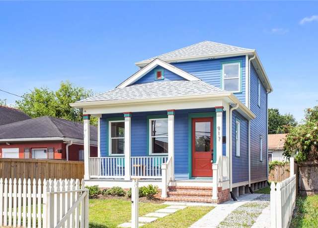 Property at 917 Vallette St, New Orleans, LA 70114, 3 beds, 2.5 baths