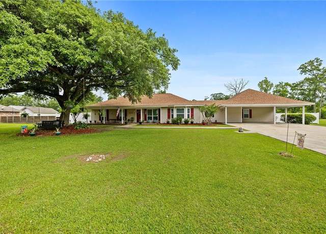 Property at 11095 Terri Dr, Hammond, LA 70403, 5 beds, 3 baths