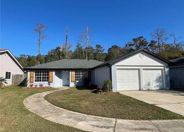 Property at 314 Raleigh Dr, Slidell, LA 70460, 3 beds, 2 baths