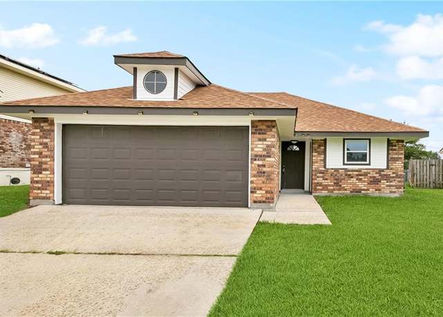 Property at 245 Louise Ct, Gretna, LA 70056, 3 beds, 2 baths