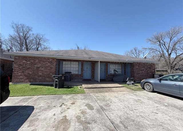 Property at 774-776 Holt Dr, Baton Rouge, LA 70815, 6 beds, 4 baths