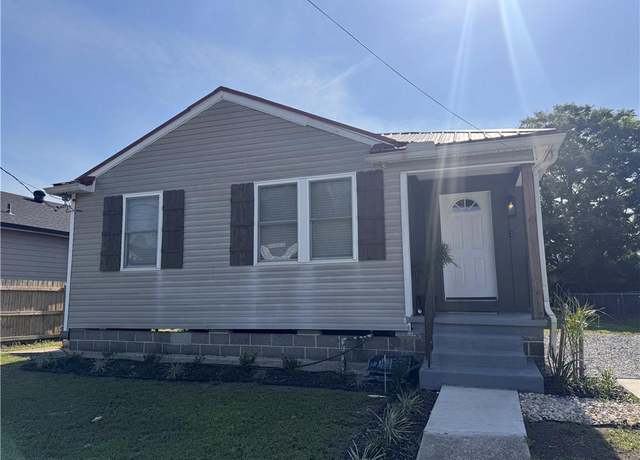 Property at 5320 Wickfield Dr, New Orleans, LA 70122, 3 beds, 2.5 baths