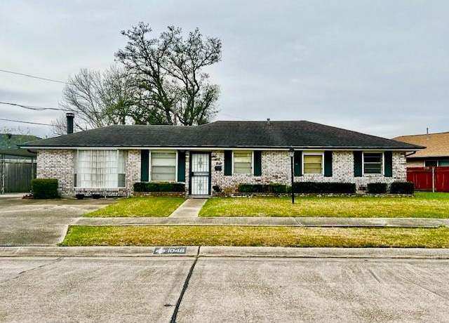 Property at 1048 Price Dr, Harvey, LA 70058, 3 beds, 1.5 baths