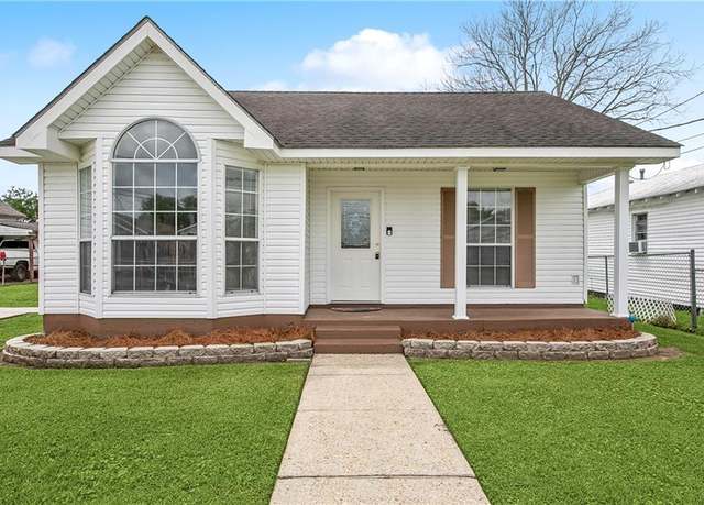 Property at 127 Otto St, Westwego, LA 70094, 3 beds, 2 baths