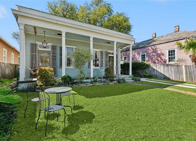 Property at 521 Elmira Ave, New Orleans, LA 70114, 5 beds, 3 baths