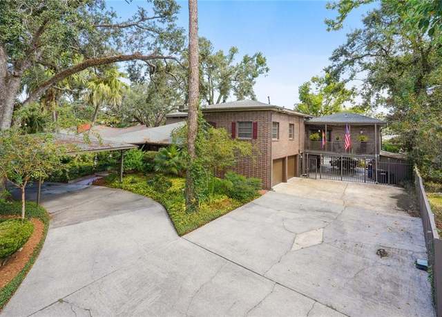 Property at 711 Roseland Pkwy, Harahan, LA 70123, 4 beds, 3.5 baths