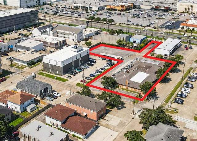 Property at 3100 19th St, Metairie, LA 70002