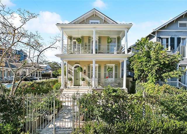Property at 300 Audubon St, New Orleans, LA 70118, 3 beds, 2.5 baths