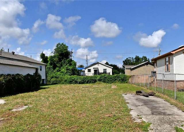 Property at 2920-22 Piety St, New Orleans, LA 70126
