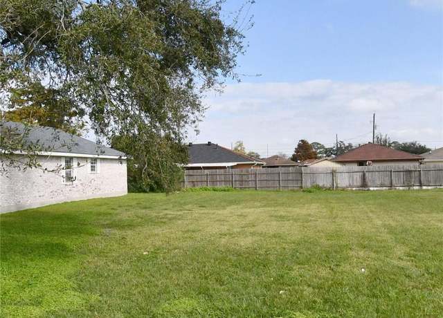 Property at 7827 Burke Rd, New Orleans, LA 70127
