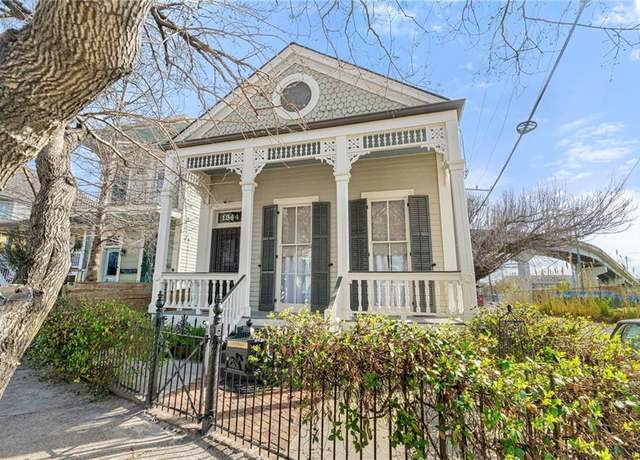 Property at 1244 Annunciation St, New Orleans, LA 70130, 3 beds, 2.5 baths