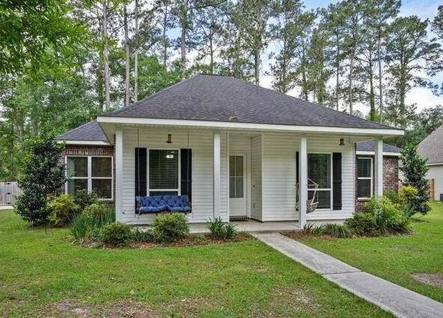 Property at 166 Egret St, Covington, LA 70433, 4 beds, 2 baths