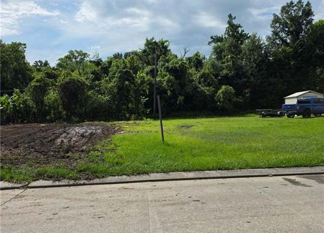 Property at 176 Boutte Estates Dr, Boutte, LA 70039