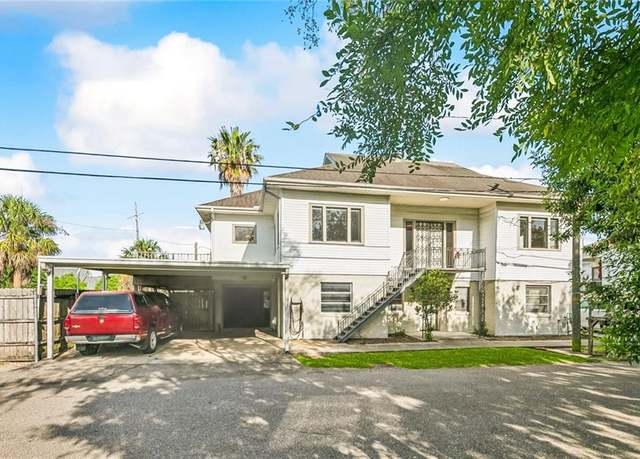 Property at 400 Aris Ave, Metairie, LA 70005, 3 beds, 2 baths
