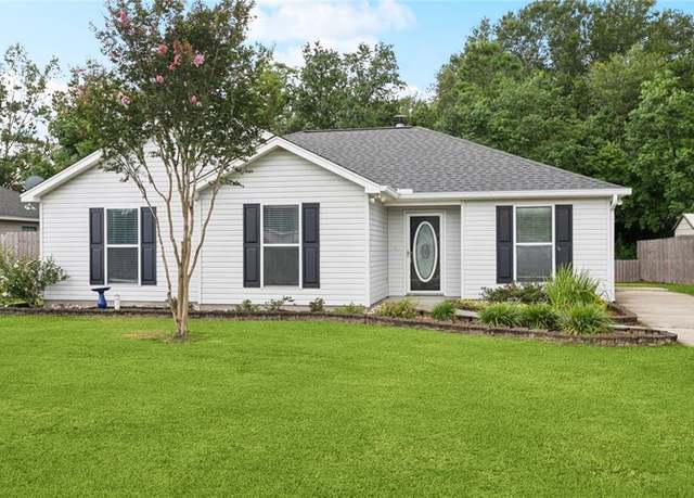 Property at 41151 Snowball Cir, Ponchatoula, LA 70454, 3 beds, 2 baths