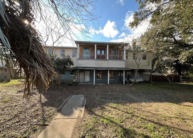 Property at 600 Aurora Dr, New Orleans, LA 70131, 2 beds, 1 bath
