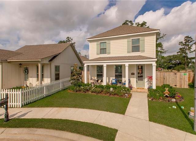 Property at 2329 Bradbury Pl, Covington, LA 70433, 3 beds, 2.5 baths