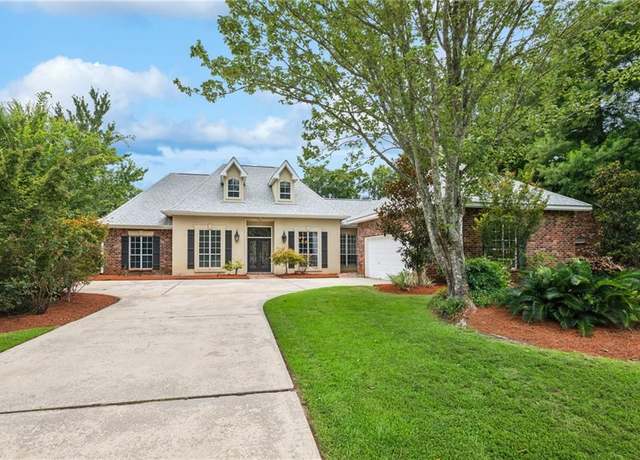 Property at 511 River Oaks Dr, Covington, LA 70433, 4 beds, 4 baths