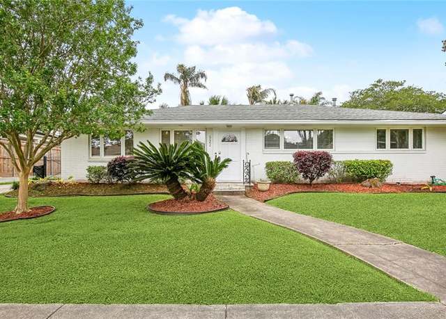 Property at 522 Emerald St, New Orleans, LA 70124, 3 beds, 21 baths