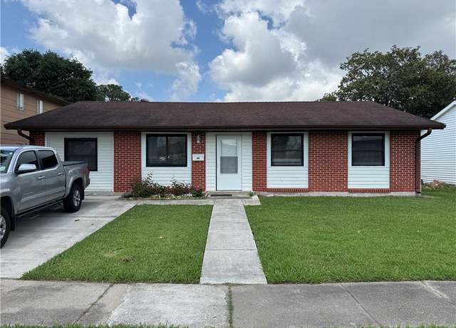 Property at 756 Mystic Ave, Gretna, LA 70056, 3 beds, 2 baths
