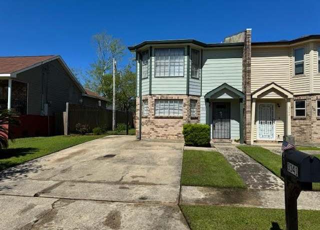 Property at 3041 English Colony Dr, La Place, LA 70068, 2 beds, 1.5 baths