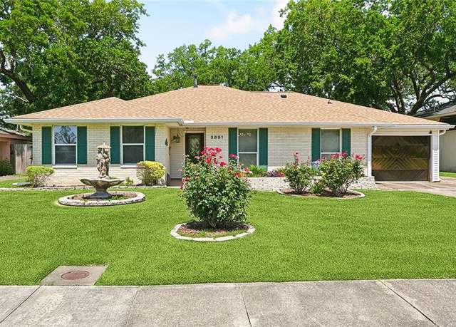 Property at 3851 Croydon St, Slidell, LA 70458, 3 beds, 2.5 baths