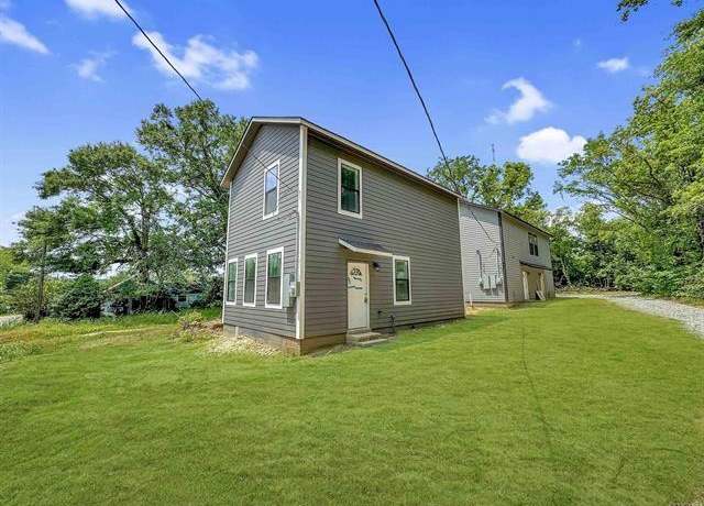 Property at 126 W Harrison Sq, Baton Rouge, LA 70802, 6 beds, 6 baths