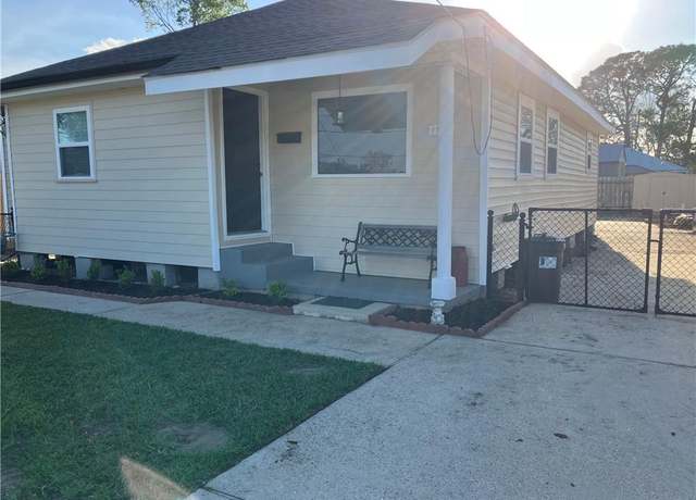 Property at 1915 Illinois Ave, Kenner, LA 70062, 3 beds, 2 baths