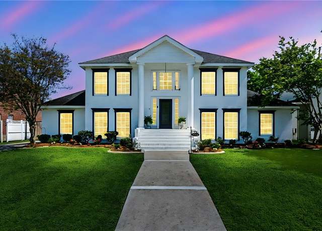 Property at 126 Woodchase Dr, Belle Chasse, LA 70037, 4 beds, 3 baths