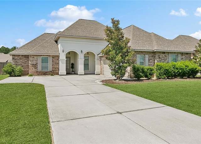 Property at 20299 Camden Ln, Hammond, LA 70403, 3 beds, 2.5 baths