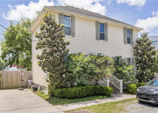 Property at 7468 Pitt St, New Orleans, LA 70118, 3 beds, 2.5 baths