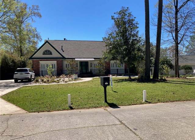 Property at 112 Bayou Perez Dr, Madisonville, LA 70447, 5 beds, 4.5 baths