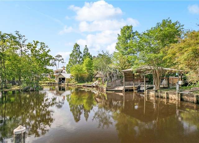 Property at 112 Bayou Perez Dr, Madisonville, LA 70447, 5 beds, 4.5 baths