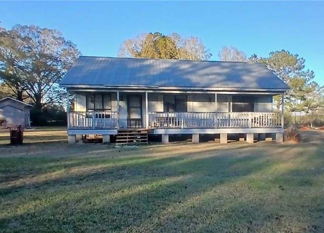 Property at 112 Old Sandy Hook Rd, Sandy Hook, MS 39667, 4 beds, 3 baths