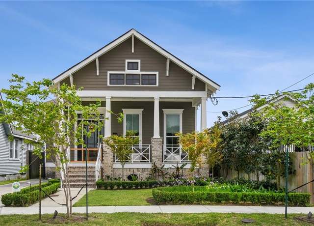 Property at 5321 Venus St, New Orleans, LA 70122, 3 beds, 2.5 baths