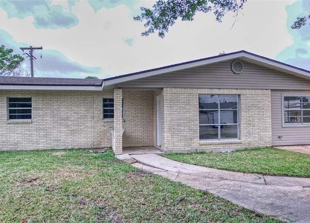 Property at 912 Mcdermott Dr, Morgan City, LA 70380, 4 beds, 2 baths