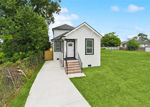 Property at 2901 Sam Lenox St, Jefferson, LA 70121, 3 beds, 2.5 baths