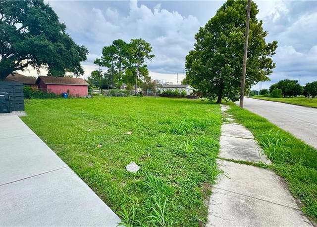 Property at 1916 Mardi Gras Blvd, New Orleans, LA 70114
