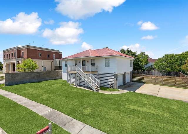 Property at 4320 Alba Rd, New Orleans, LA 70129, 4 beds, 2 baths