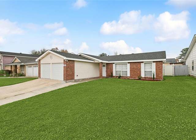 Property at 3832 Sue Ker Dr, Harvey, LA 70058, 3 beds, 2 baths