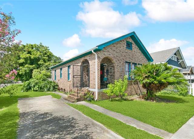 Property at 5240 Burgundy St, New Orleans, LA 70117, 2 beds, 1 bath