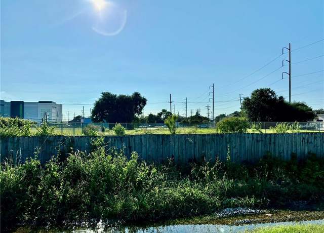 Property at 37841 Marigny St, New Orleans, LA 70122