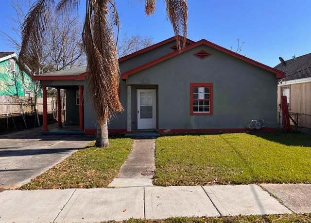 Property at 8715 Stroelitz St, New Orleans, LA 70118, 3 beds, 1 bath