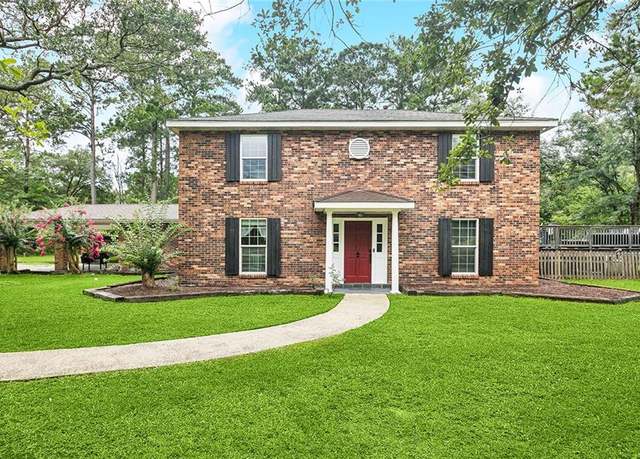 Property at 314 Royal Dr, Slidell, LA 70460, 6 beds, 3.5 baths