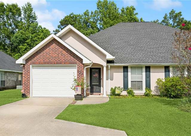 Property at 122 Southgate Dr, Ponchatoula, LA 70454, 2 beds, 2 baths
