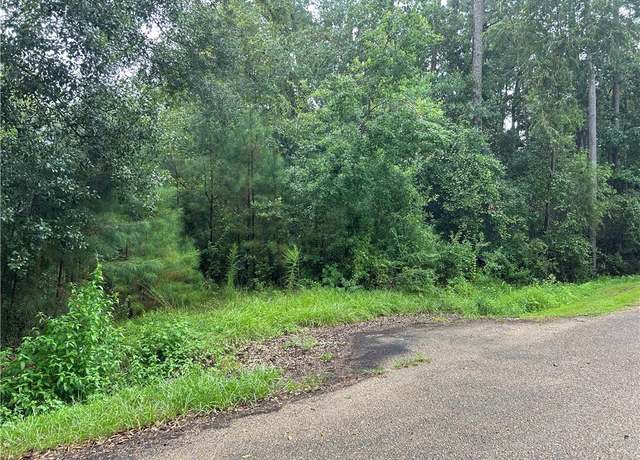 Property at 144 Richmond Dr, Slidell, LA 70460